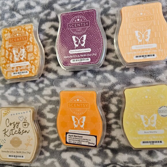 Assorted Scentsy 3.2 oz Wax Melts 8-Bar Packs New - You choose! - Picture 1 of 13